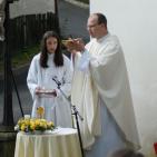 Mše svatá před kapličkou 19. 6. 2011