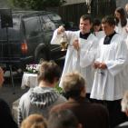 Mše svatá před kapličkou 19. 6. 2011